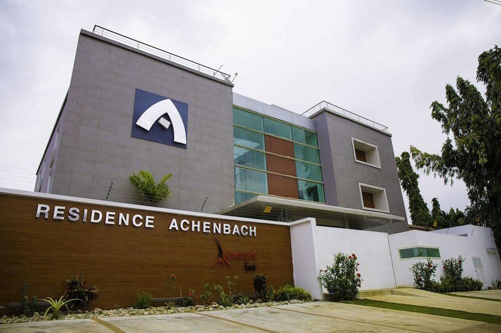 Residence Achenbach Abidjan Eksteriør billede